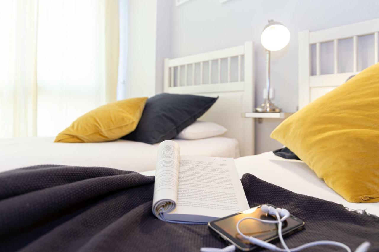 Apartamentos Plaza De Espana Madrid Ngoại thất bức ảnh