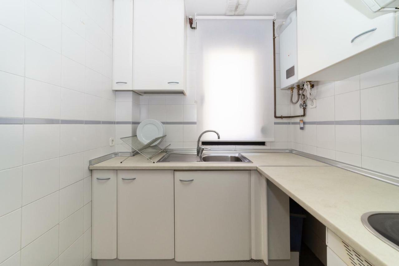 Apartamentos Plaza De Espana Madrid Ngoại thất bức ảnh