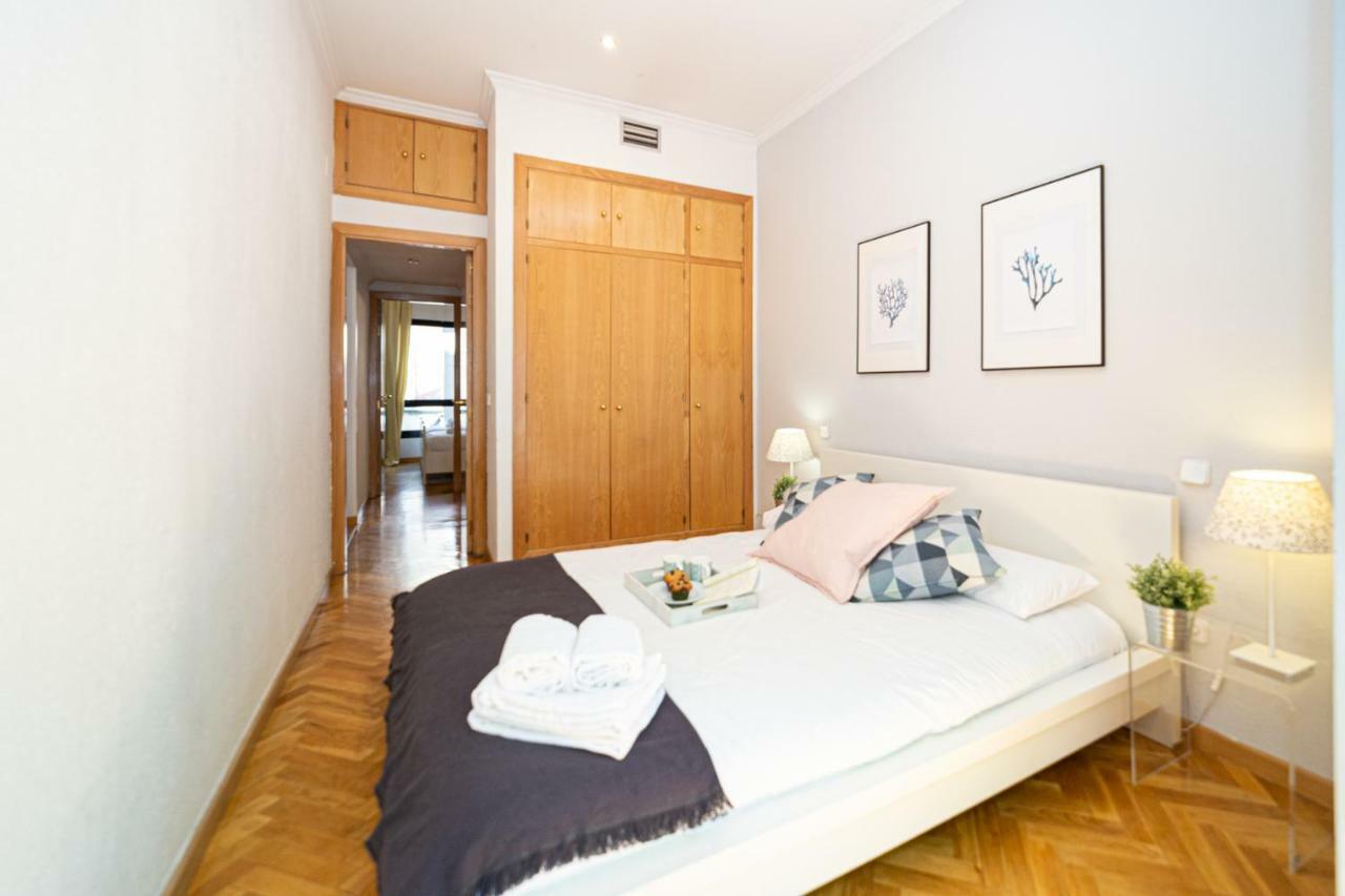 Apartamentos Plaza De Espana Madrid Ngoại thất bức ảnh
